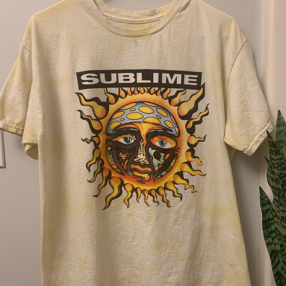 Sublime tshirt tie dye medium